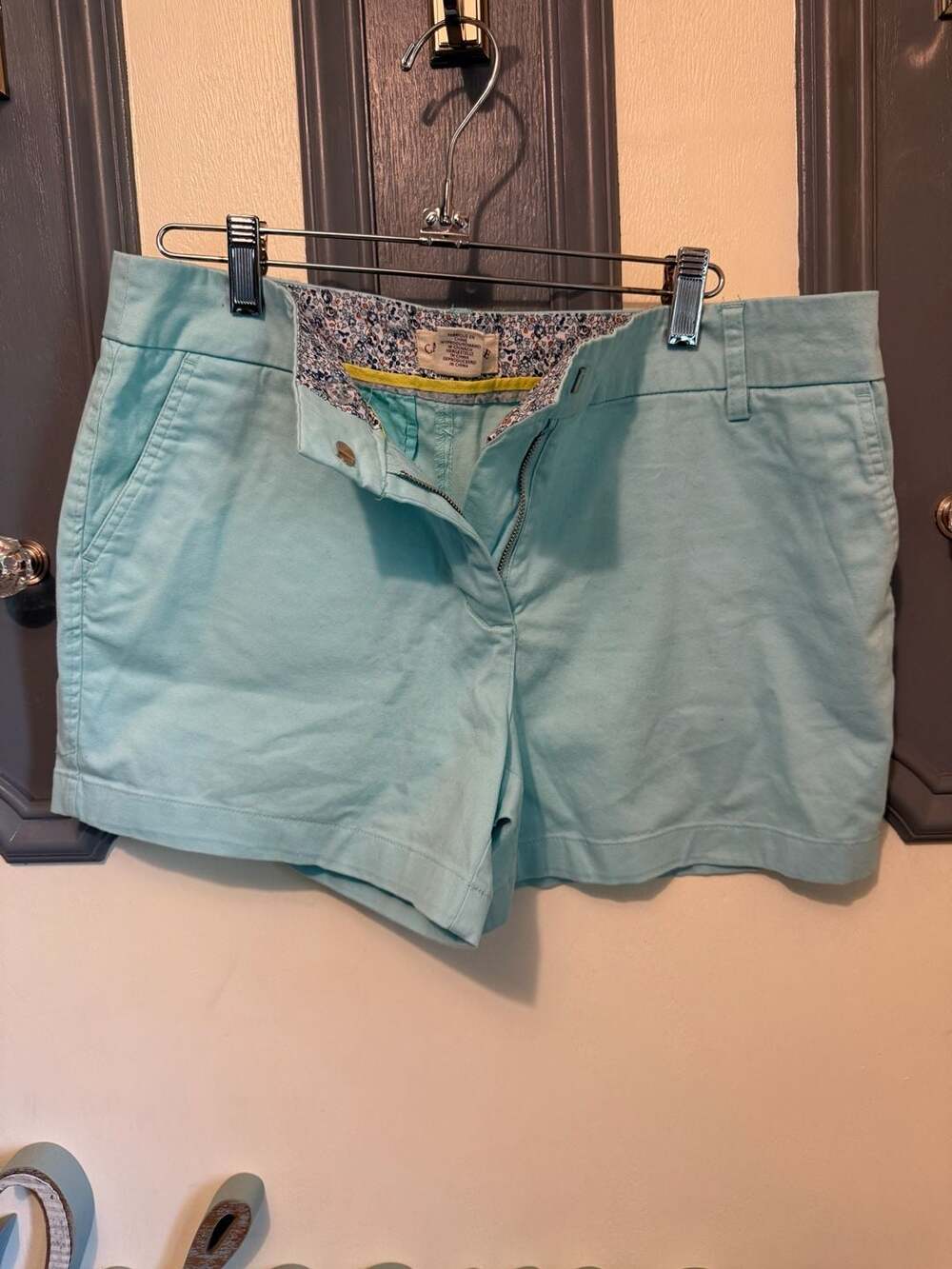 Cambridge Dry Goods Aqua Chino Shorts Size 8